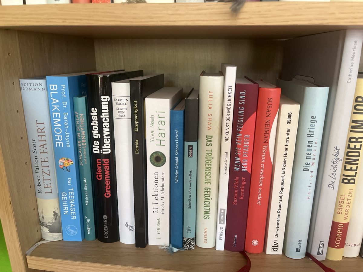Libri: Büchersammlung Sachbücher diverse Themen – Usato da Zürich venduto da Nel19