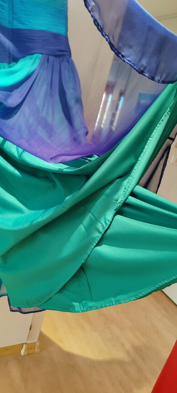 Vestiti: Festliches Kleid Grösse 40 – Usato da Bern venduto da Aliloli 4