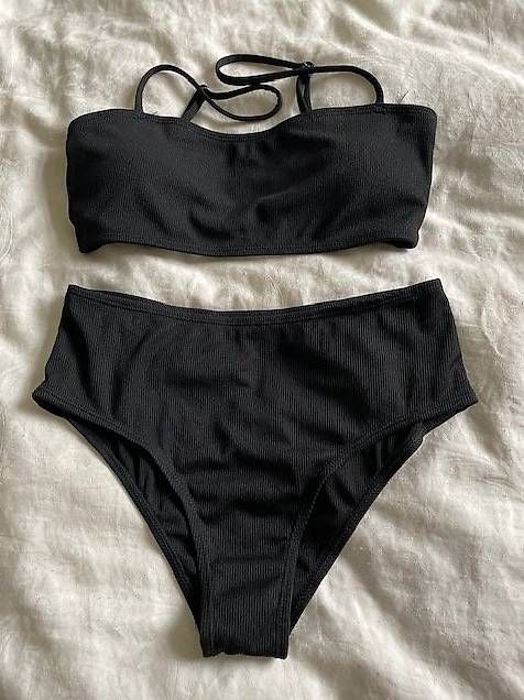 Maillots de bain & Bikinis: Bikini Gr. 36/38 – D'occasion à St.Gallen par NOVEMBER01