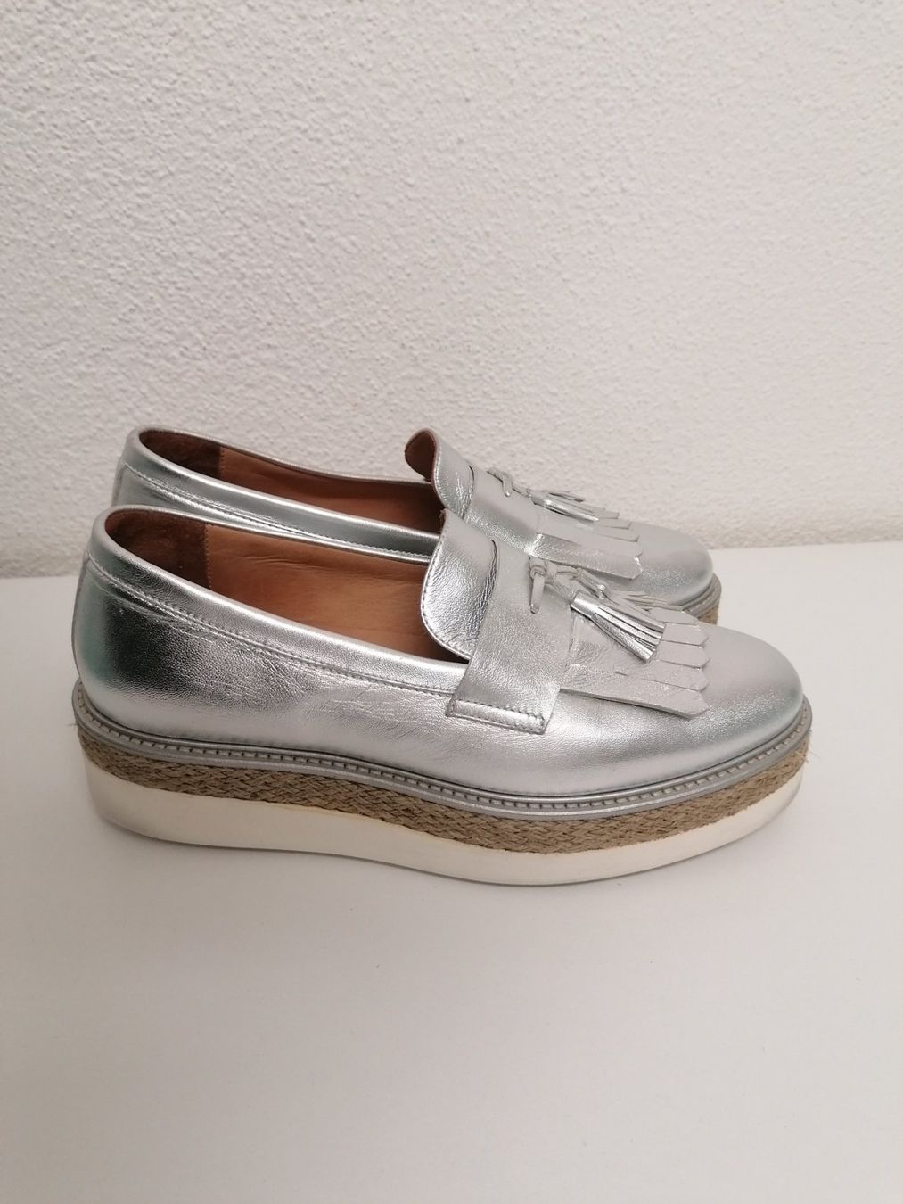Scarpe da donna: Slepper voll Leder  in Silber mit Plateau ein Schnäppchen!! – Nuovo (secondo la descrizione) da Langendorf venduto da terra75 2
