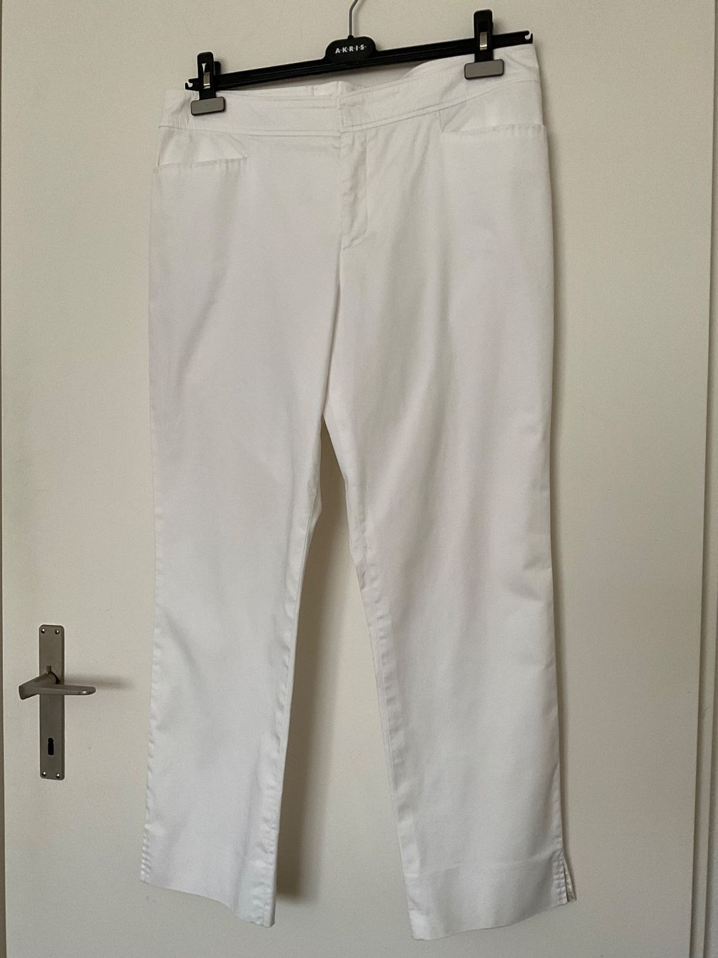 Bogner Pantaloni: SONJA BOGNER schöne Freizeit Hose Gr 42 weiss – Usato da Urdorf venduto da alda02