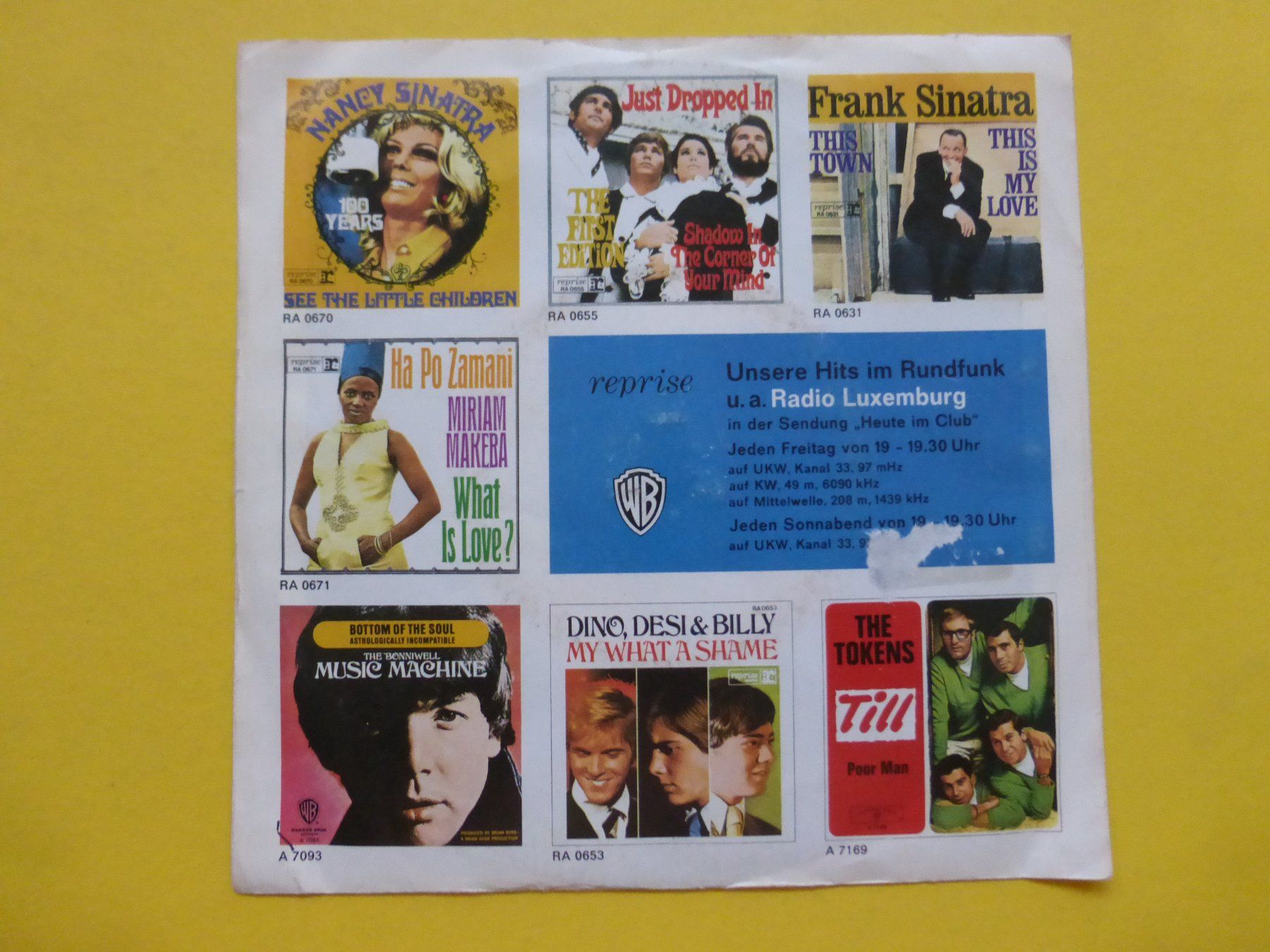 Vinyles: Nancy Sinatra – Happy – D'occasion à Zürich par Swiss57 1
