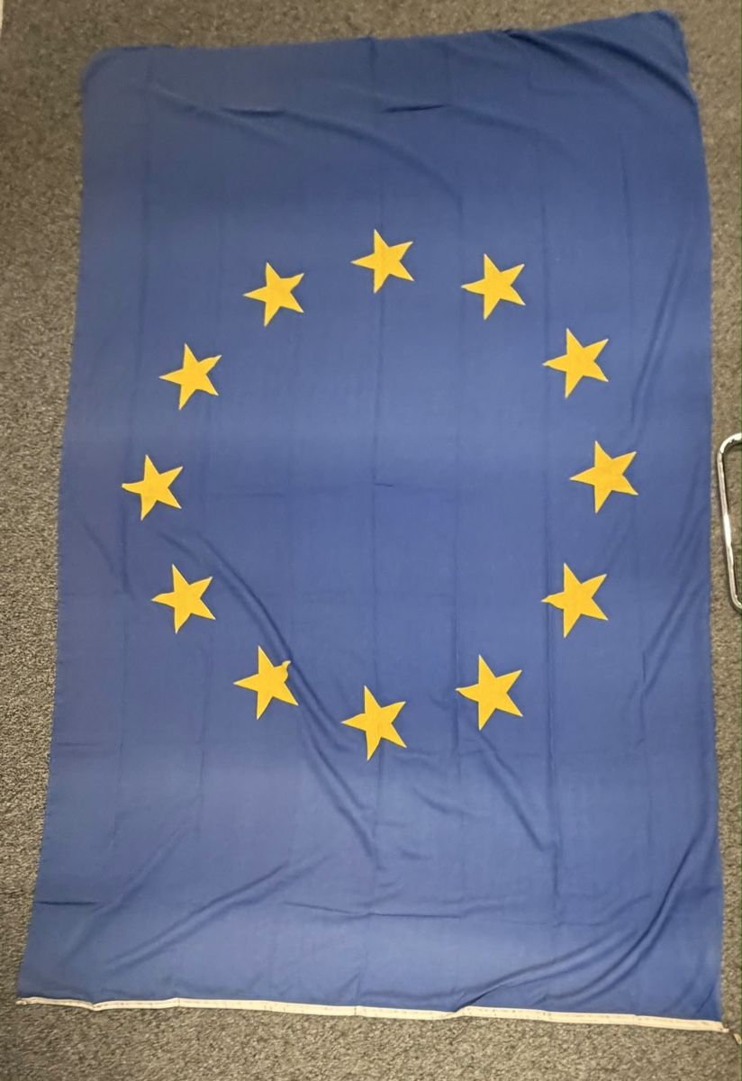 Fahnen: Europa Flagge – Gebraucht aus Küssnacht am Rigi von Philmussi