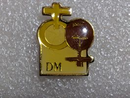 Ansteckpin 256: DM