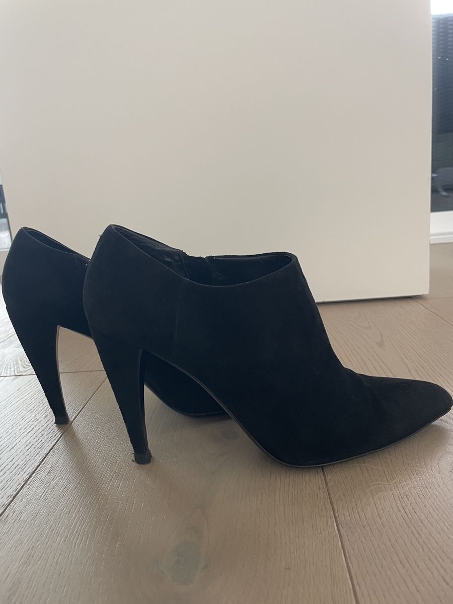 Prada Scarpe da donna: Prada Stiefeletten Gr. 39,5 – Usato da Zug venduto da bha_x29y 1