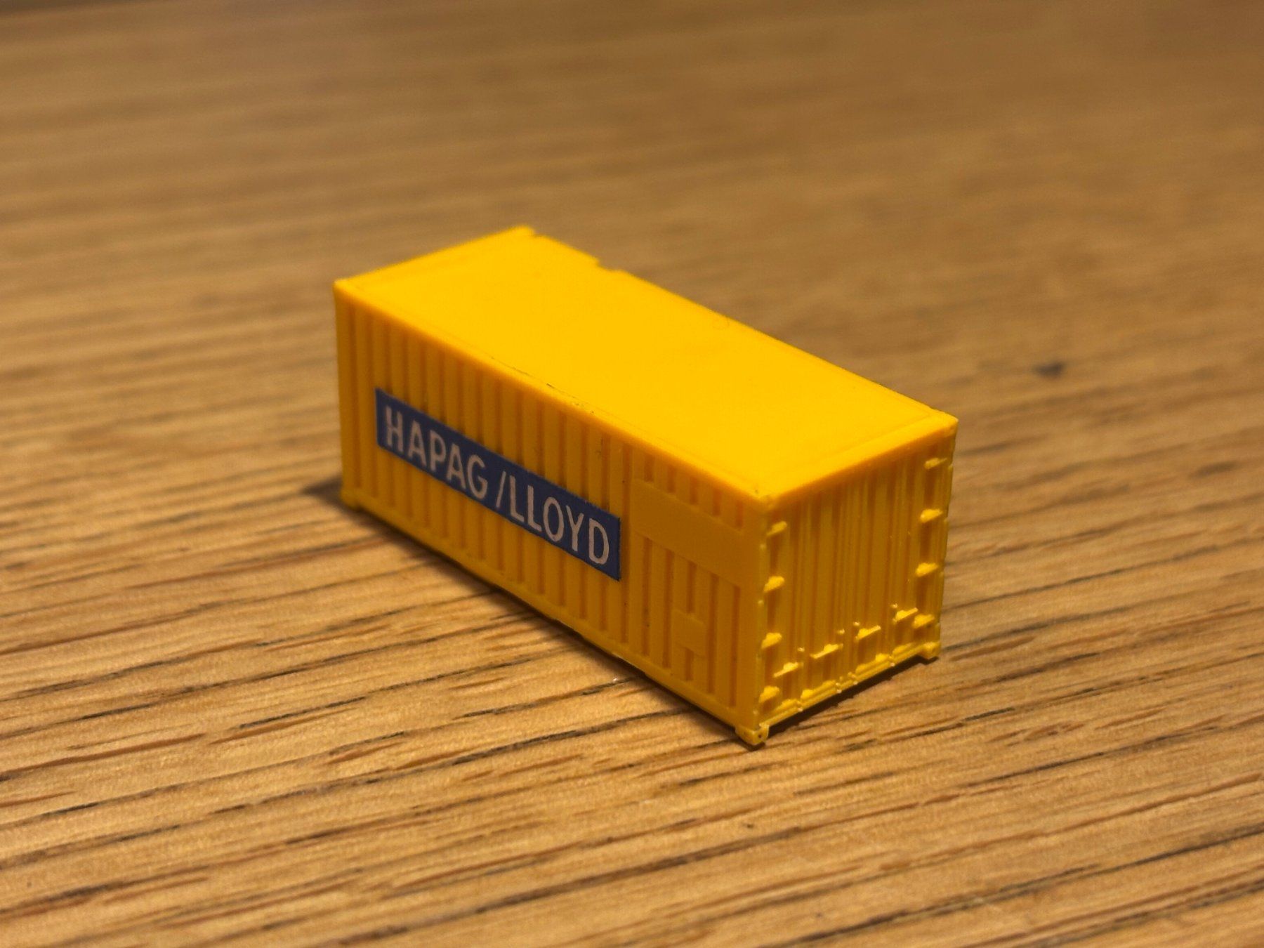 Modellini di ferrovie: L2134: Container HAPAG (Spur N) – Usato da Birsfelden venduto da Birs_25 1
