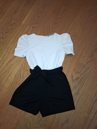 Kurze Jumpsuit elegant Gr. 128/134