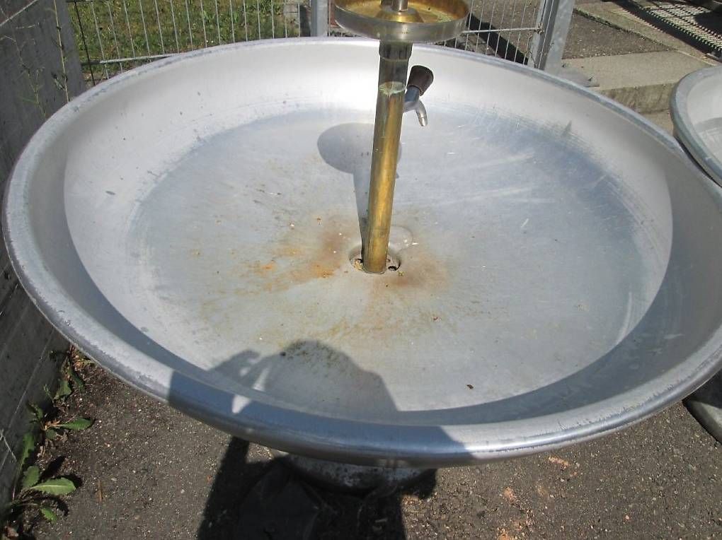 Spülbecken & Waschbecken: Waschtrog aus Aluminium (TPGH) – Gebraucht aus St. Gallen von patge 1