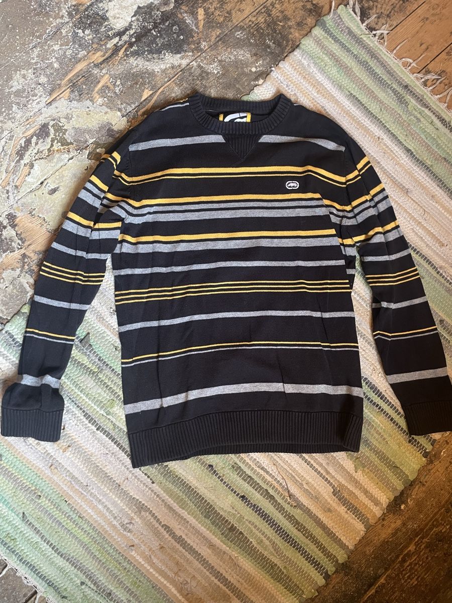 Pullover & Sweatshirts: Pullover – Gebraucht aus Bern von KomodoWa