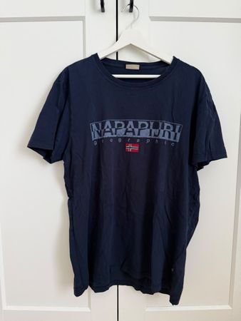 Napapijri T-Shirt dunkelblau Grösse XL guter Zustand