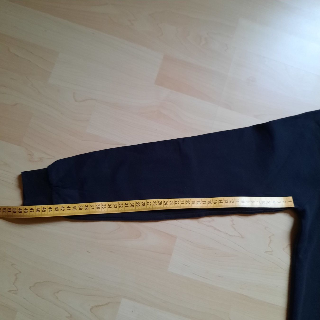 Maglioni & Felpe: Pullover für Jugendliche – Usato da Hinwil venduto da Zom 2