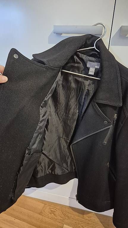 Giacche: Wolljacke schwarz – Usato da Zuerich venduto da Goldfisch737 1