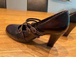 Elegante Damenpumps, Lackleder dunkles bordeauxrot