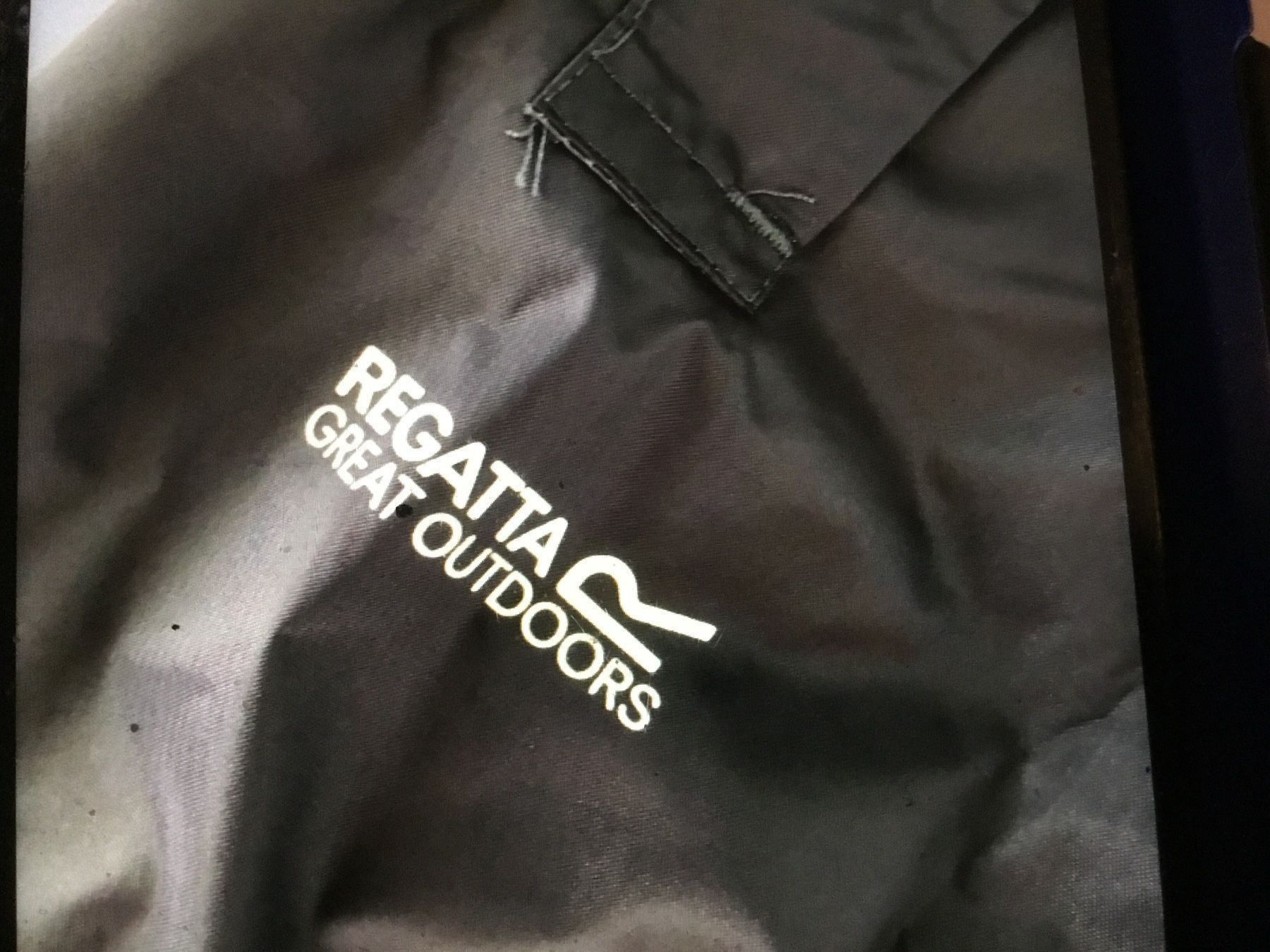 Pantaloni: Neue Regatta Packable Regenhose Gr.128 – Nuovo e nell'imballaggio originale da Obergerlafingen venduto da cabo4 1