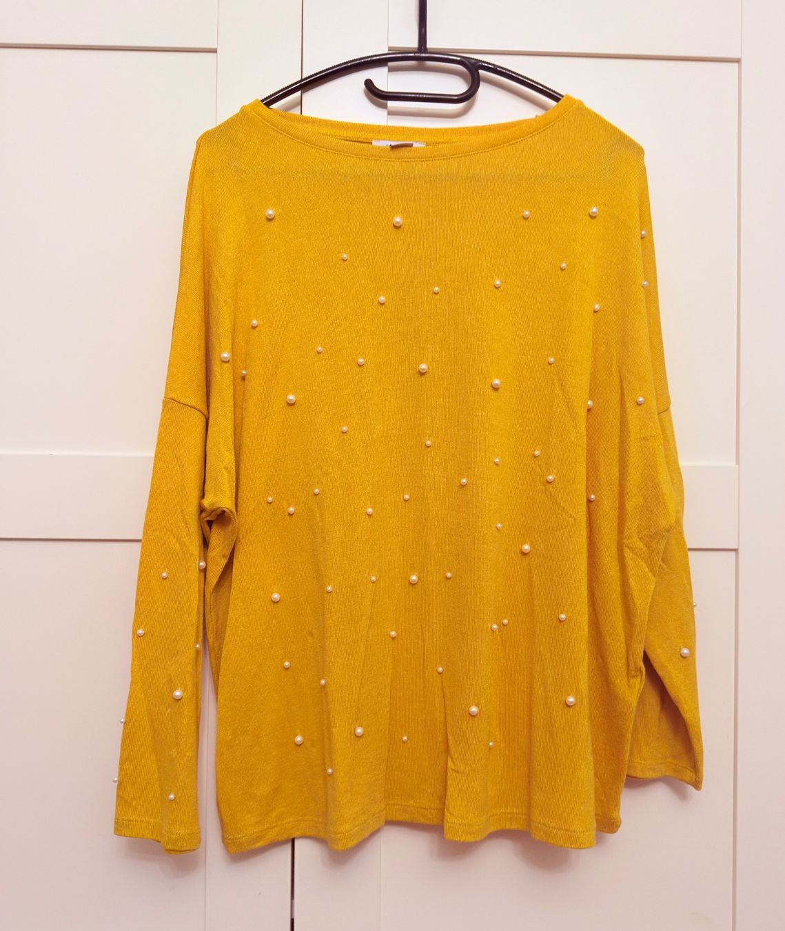 Pullover & Sweatshirts: • Amisu Pullover • – Gebraucht aus Basel von mendoza13