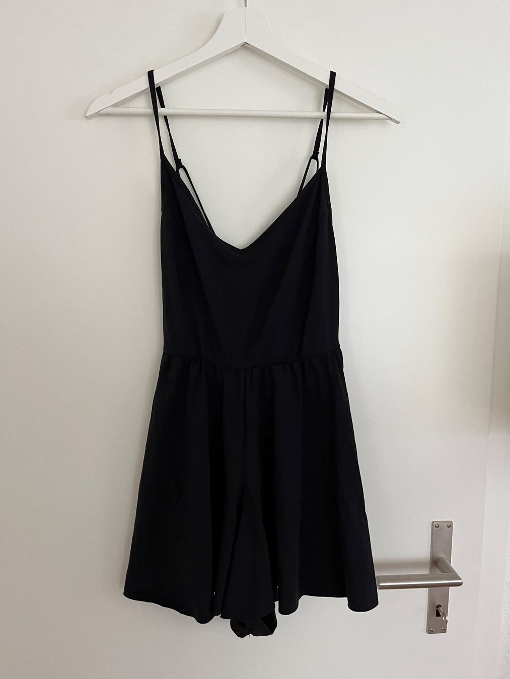 Zara Tute: Kurzer Overall – Usato da Fislisbach venduto da den_dzl9