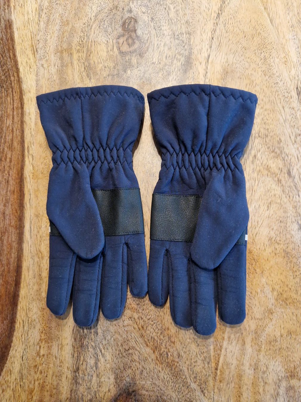 H&M Kinderhandschuhe: Handschuhe dunkelblau Grösse 122/128 – Gebraucht aus Trachslau von schumannmario 2