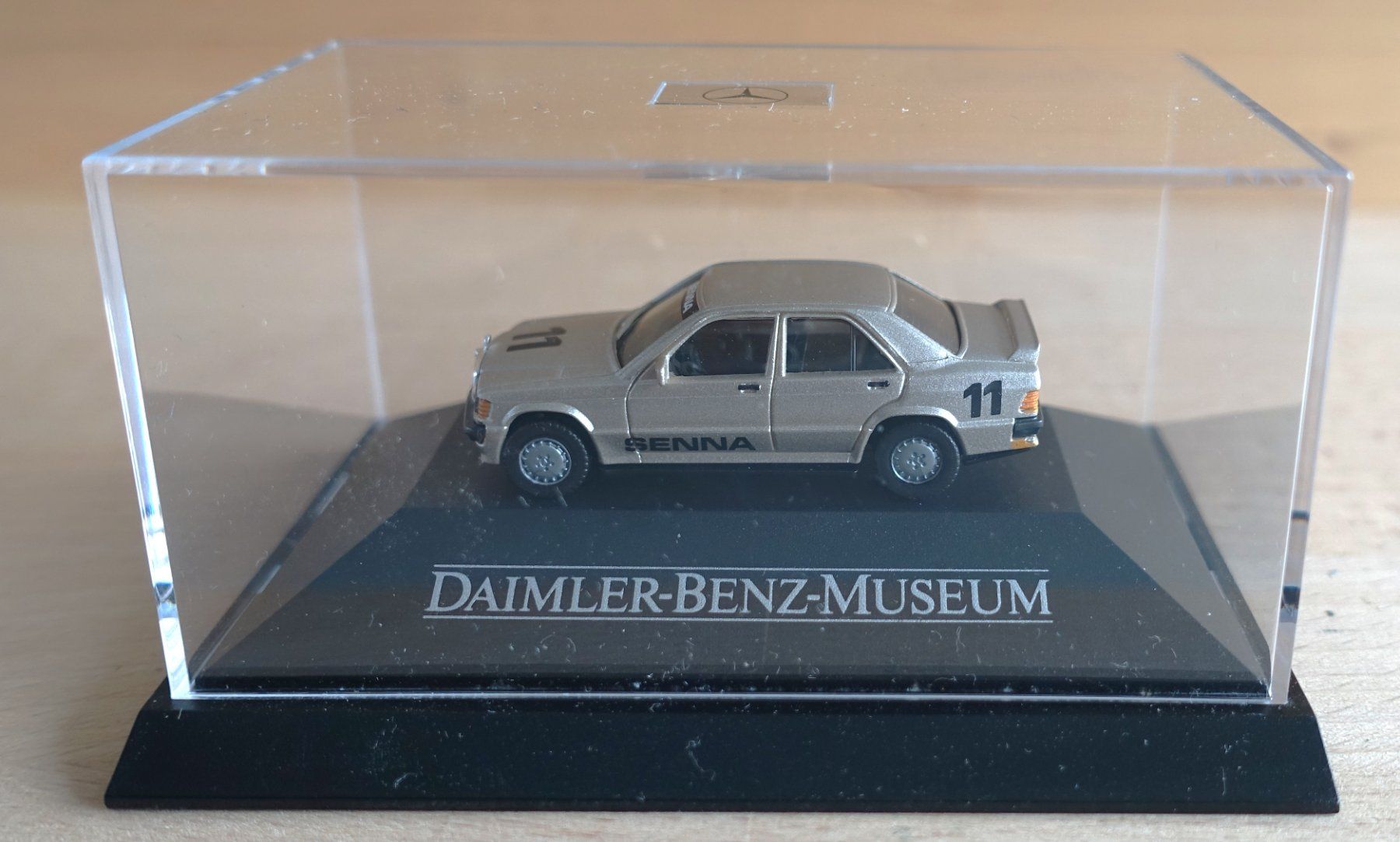 Mercedes-Benz Modellini d'auto: MB. Daimler Benz Museum. – Usato da Horw venduto da SwissSteamMemories 2
