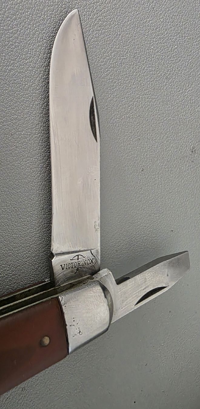 Victorinox Coltelli tascabile: Victorinox- 1949 -  Super erhaltung – Usato da Niederuzwil venduto da 262305 4
