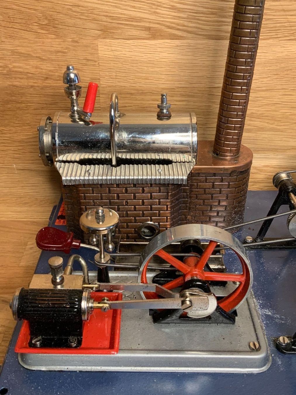 Kit di modellismo & Modellini statici: Dampfmaschine und Mechanik. – Usato da La Heutte venduto da Mikeller74 1