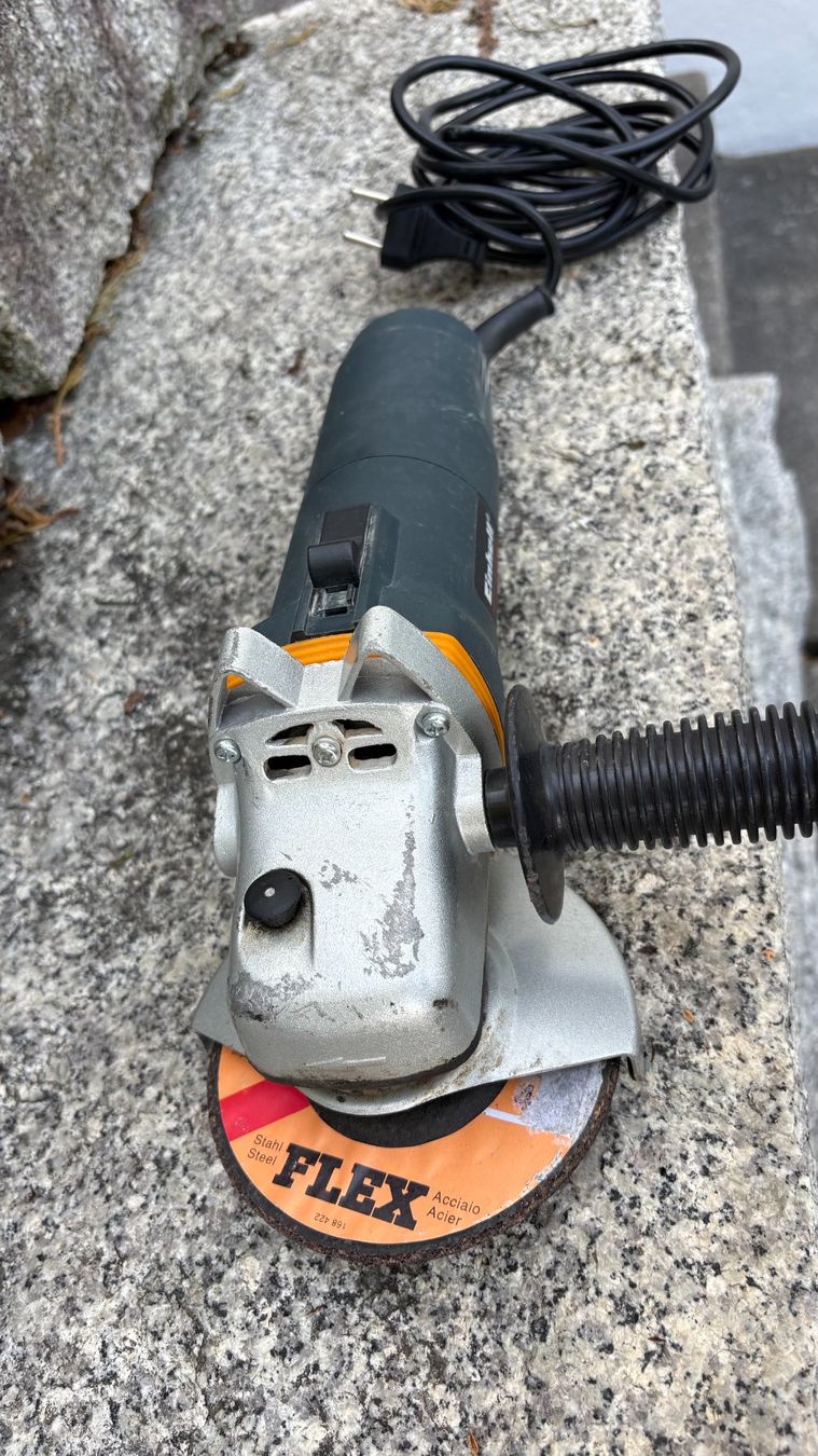 Einhell Smerigliatrici & Lucidatrici: Winkelschleifer Einhell WSM 115 – Usato da Ossingen venduto da Cstrauss68 1