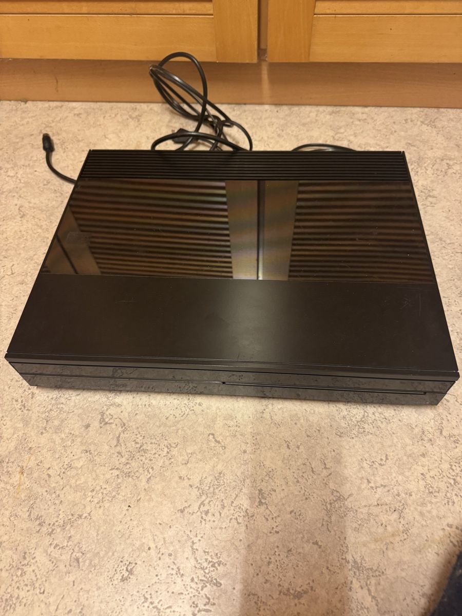 CD: Bang olufsen Beomaster cd 7000 – Difettoso da Vessy venduto da dadaswitzerland