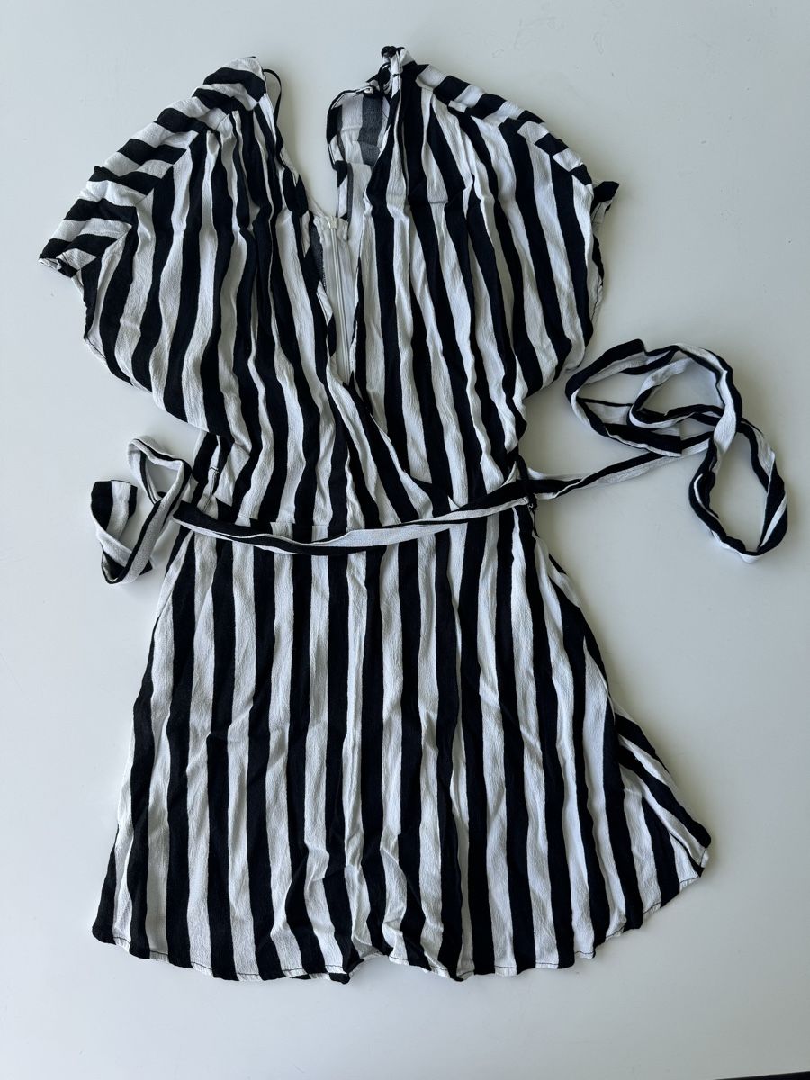 Tute: Gestreifter Jumpsuit – Nuovo (secondo la descrizione) da Zürich venduto da forestF4iry 1