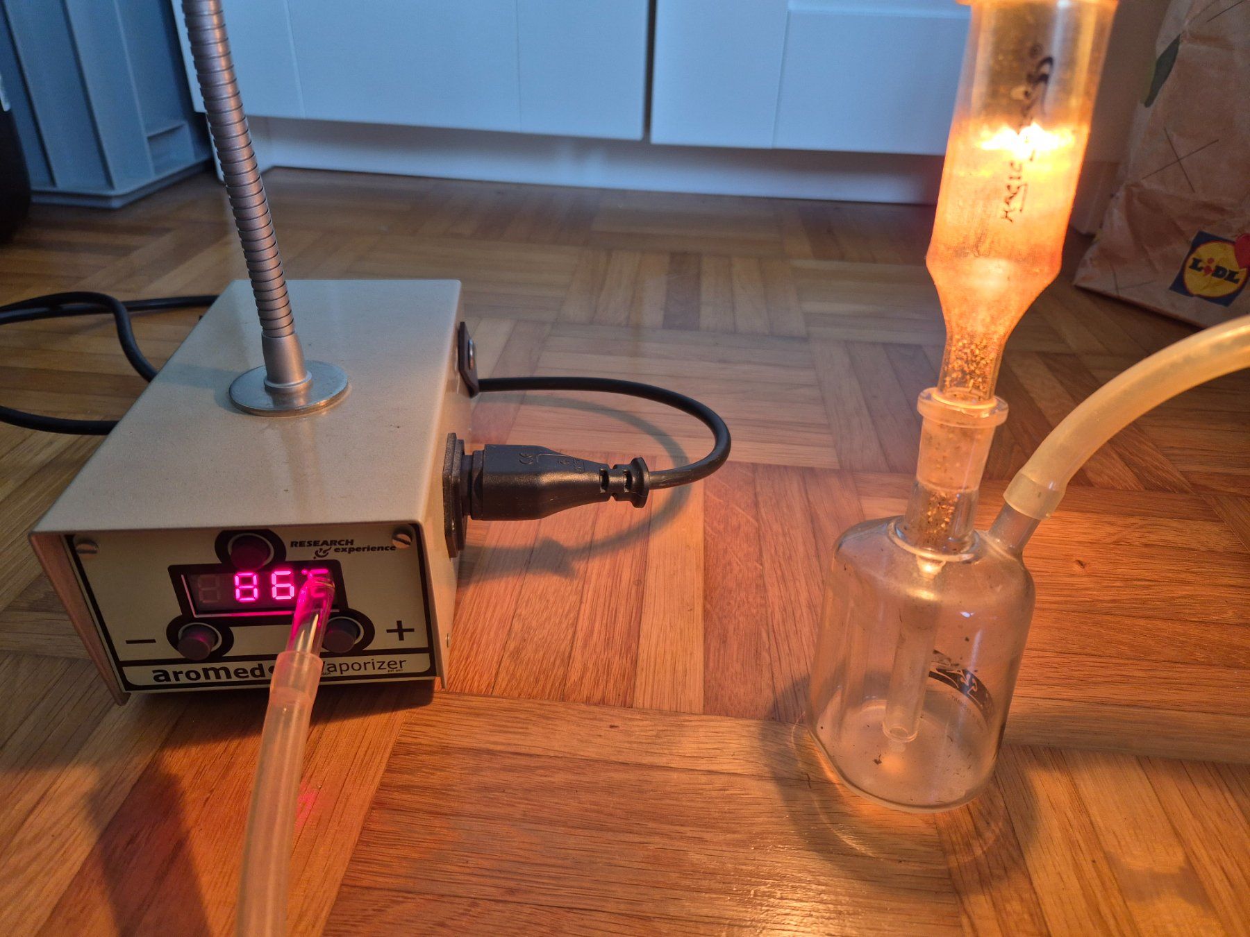 Sonstige Tabakwaren: Vaporizer Aromed – Gebraucht aus Wädenswil von tra-der 3