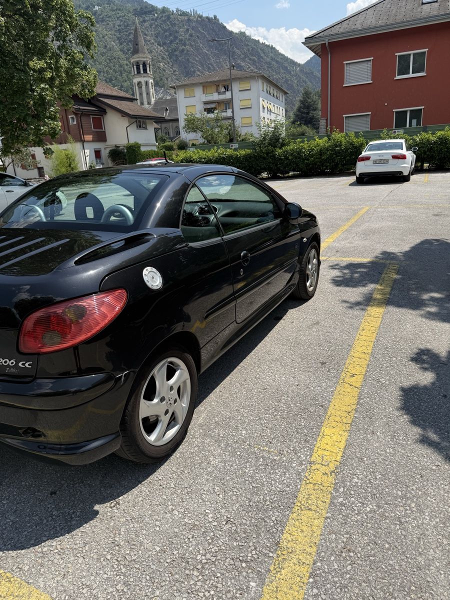 Peugeot Autos: Peugeot 206 cc 1.6 JBL – D'occasion à Granges VS par Mapern 1