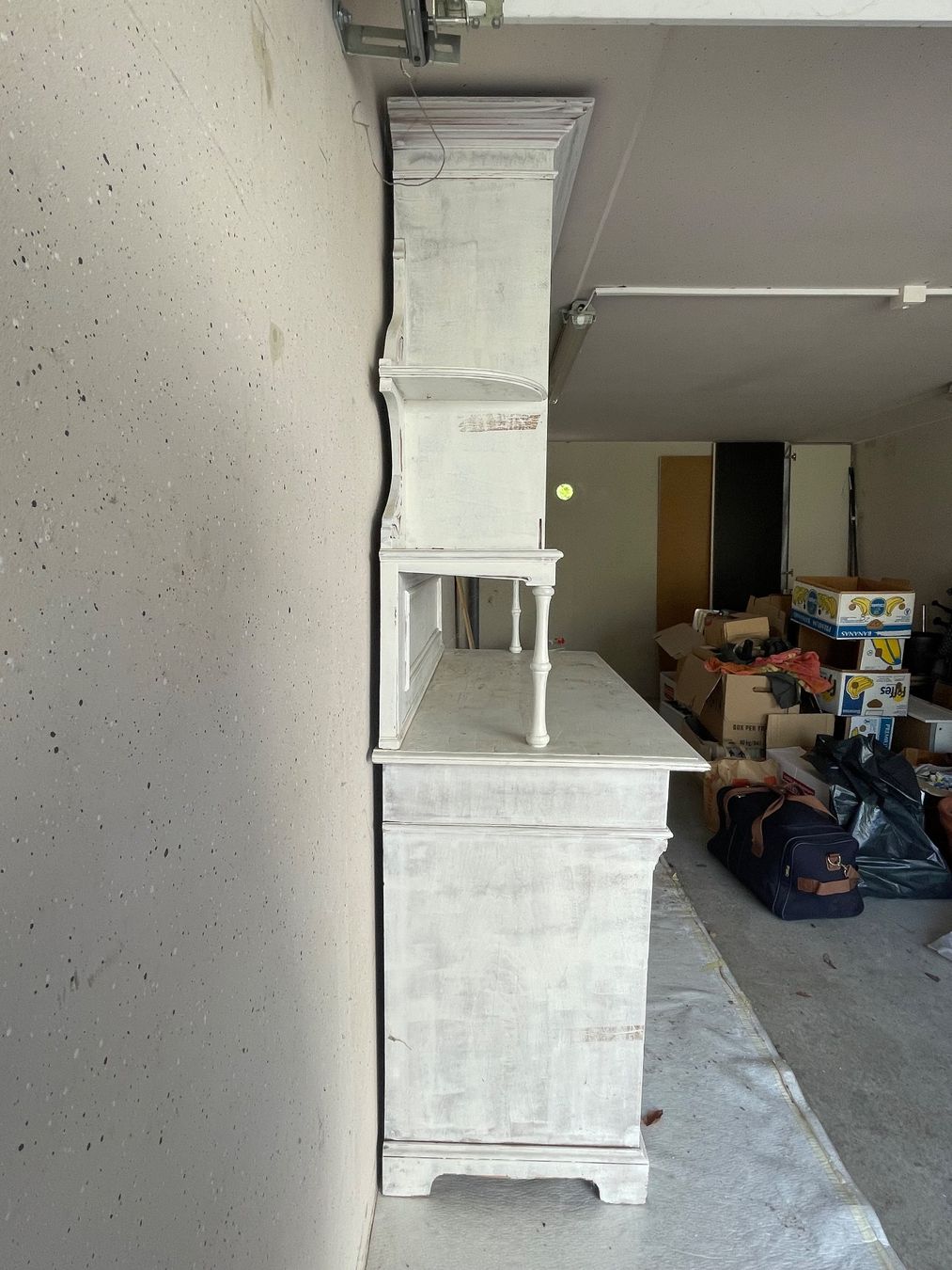 Credenze: Antiker Jugendstil-Buffetschrank mit Bleiglas – Usato da Hünibach venduto da Ramouun 2