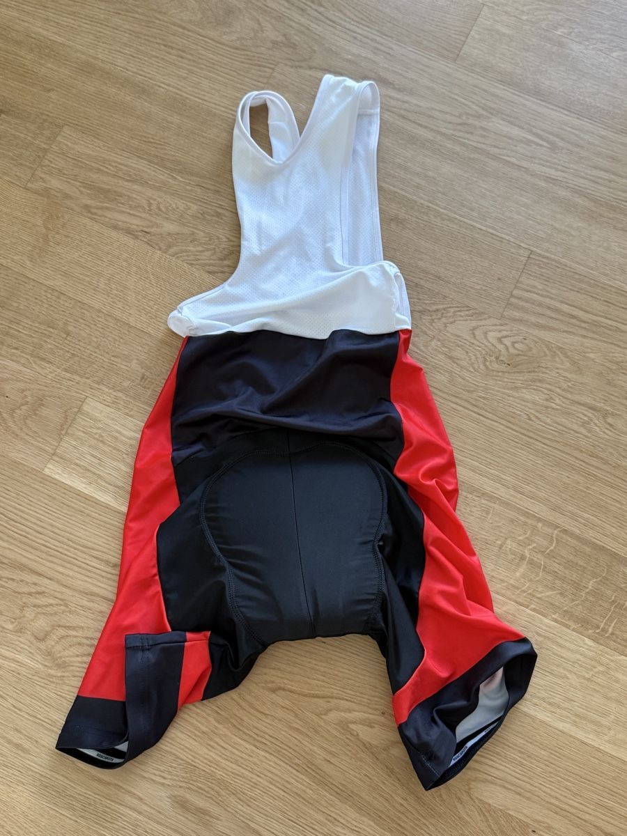 Pantaloni: Cuissard de vélo été taille M, bon état – Usato da Gland venduto da adelaide_4 2