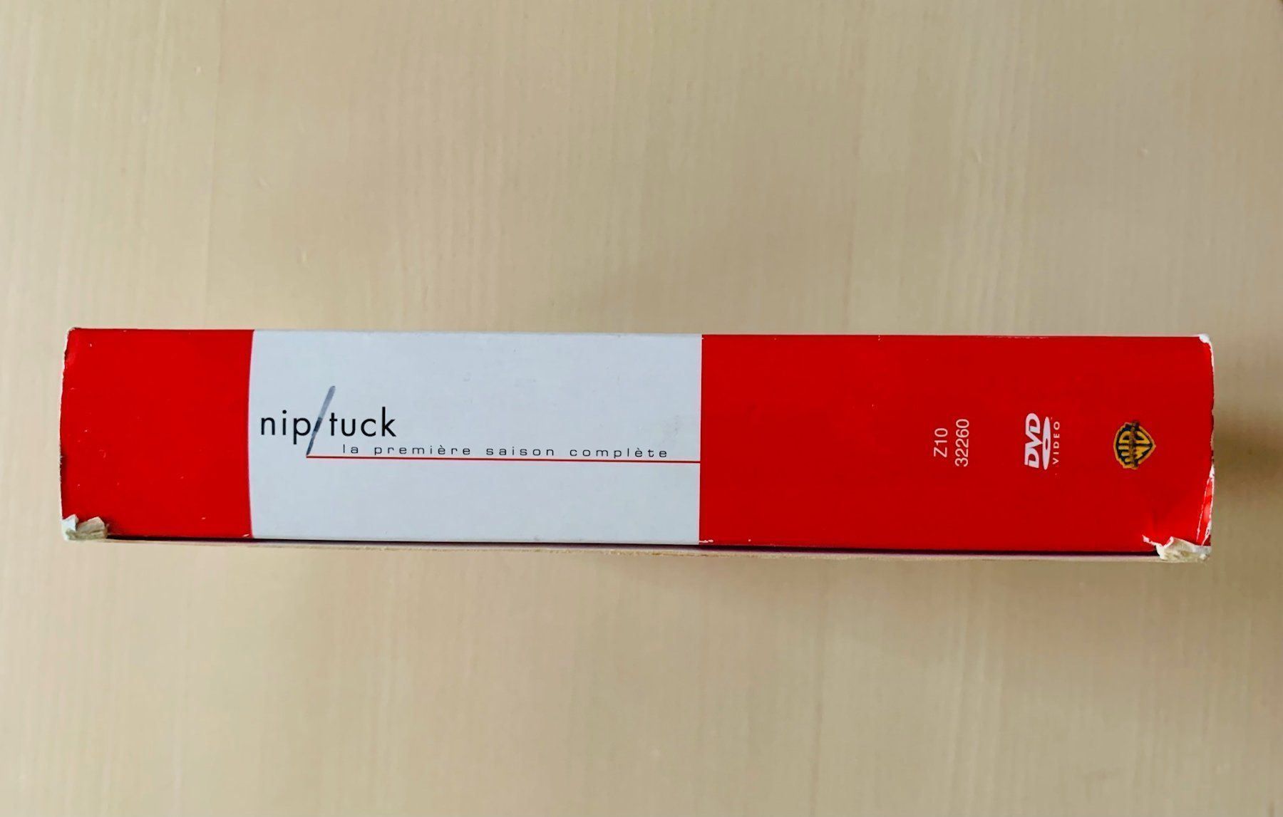 Tutti i DVDs: Série - Nip Tuck / Saison 1 complète – Usato da Soyhières venduto da Spartan117 3