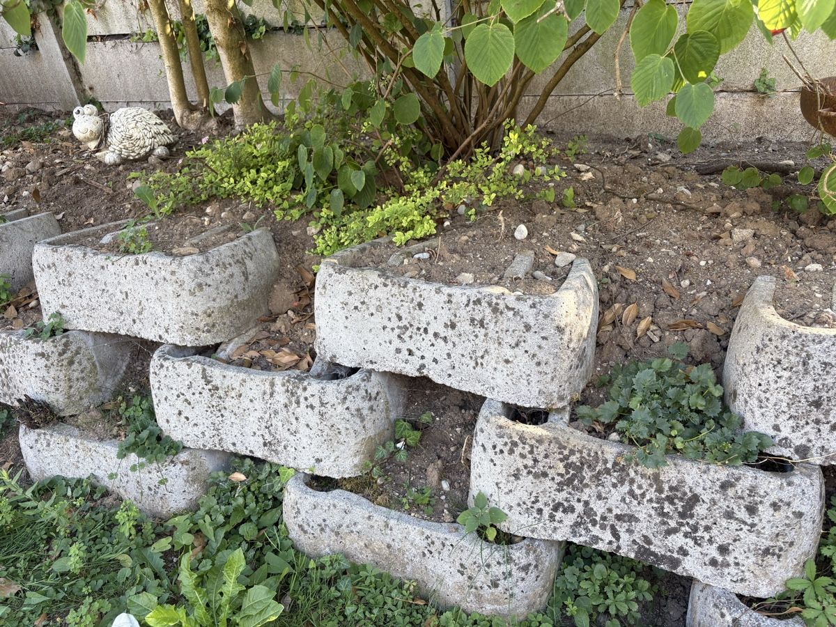 Pietre & tegole: Böschungssteine – Usato da Zürich venduto da Mimka288 1
