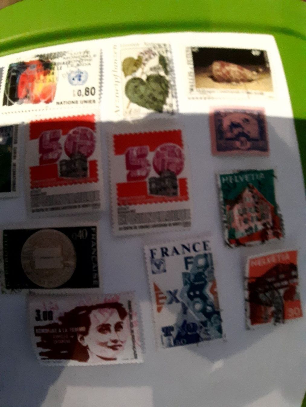 Tutti i francobolli: 18 timbres divers – Usato da Le locle venduto da juliensaran 2