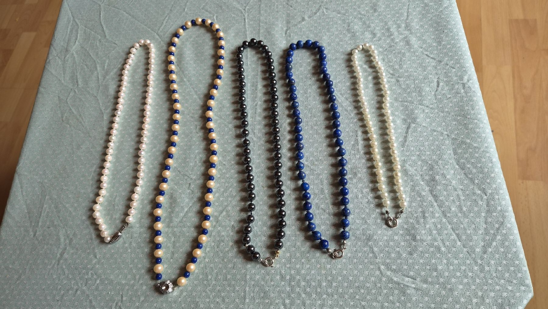 Altri gioielli: Perlenketten Konvolut  – Usato da Kölliken venduto da Upcycling-by-Mc-TAM