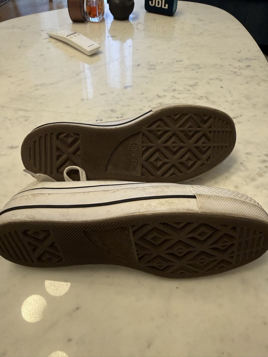 Converse Scarpe da donna: Converse platform shoes (36.5) – Usato da Genève venduto da cat_8jbv 1