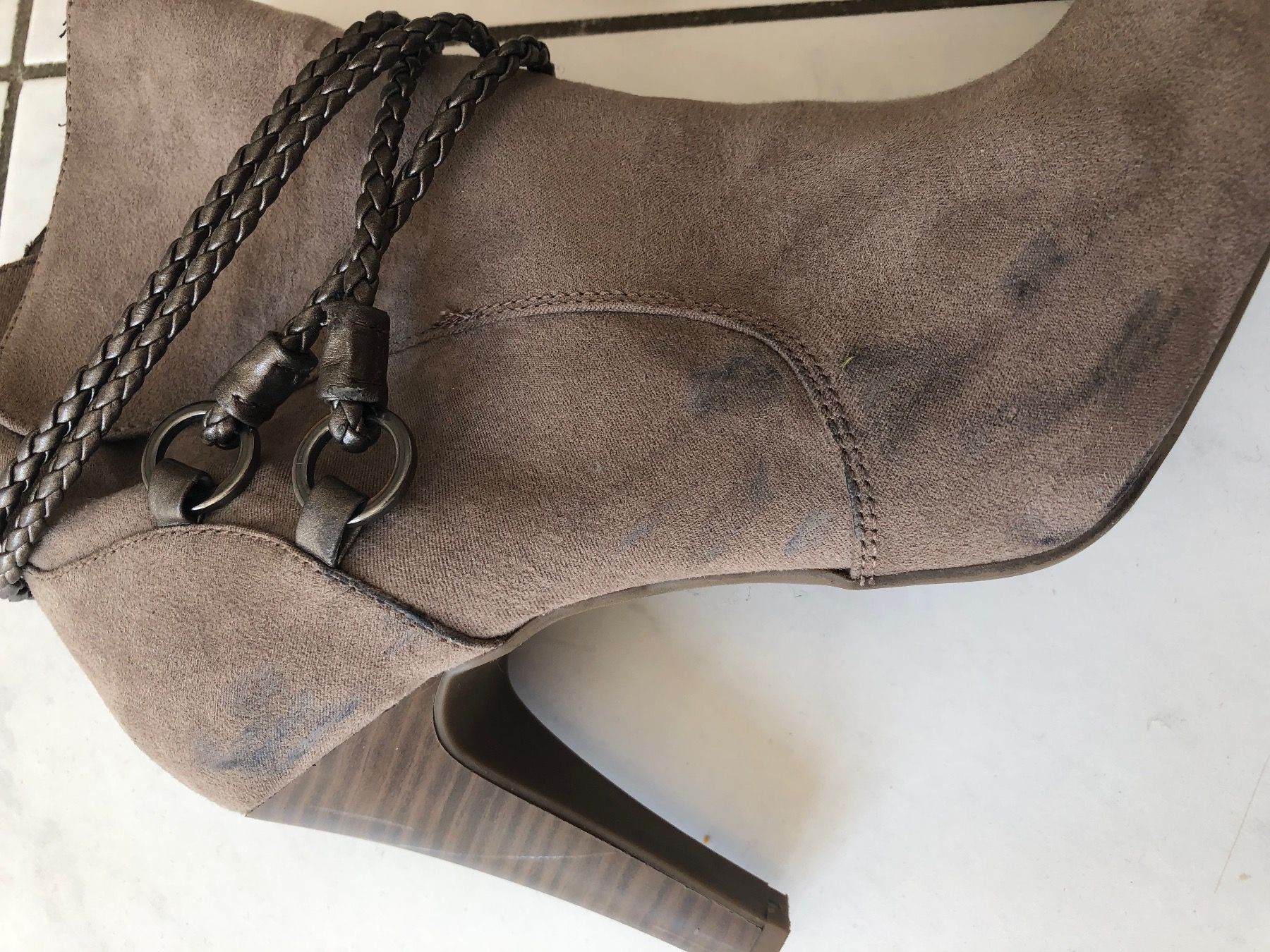 Scarpe da donna: Stifeletten Gr 40 – Usato da Zell ZH venduto da Guffos 4