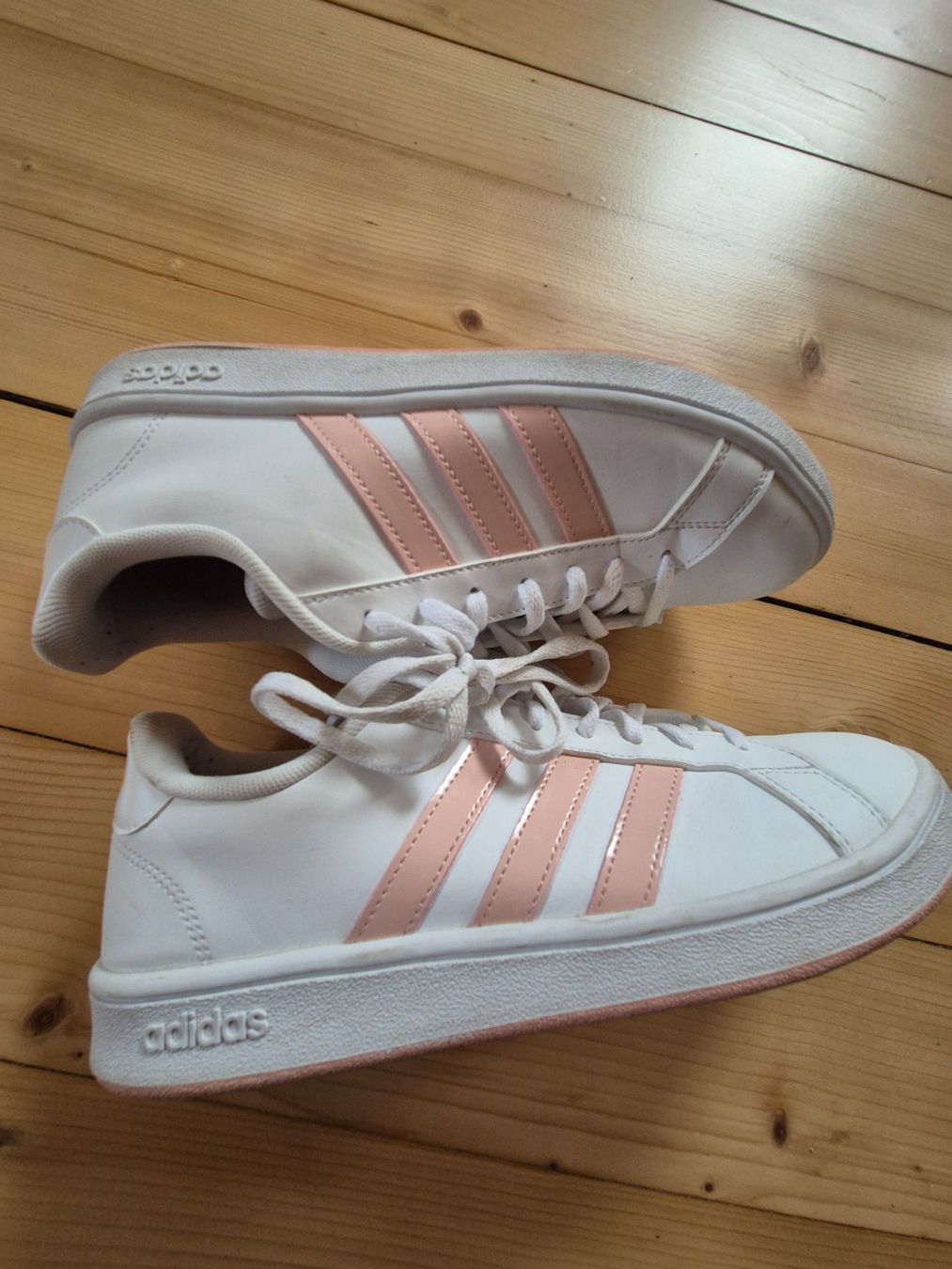 Adidas Scarpe da donna: Adidas Sneaker Gr. 42, weiss – Usato da Steinen venduto da sius21 8