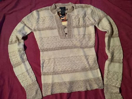 Pull longue manche gr. S neuf