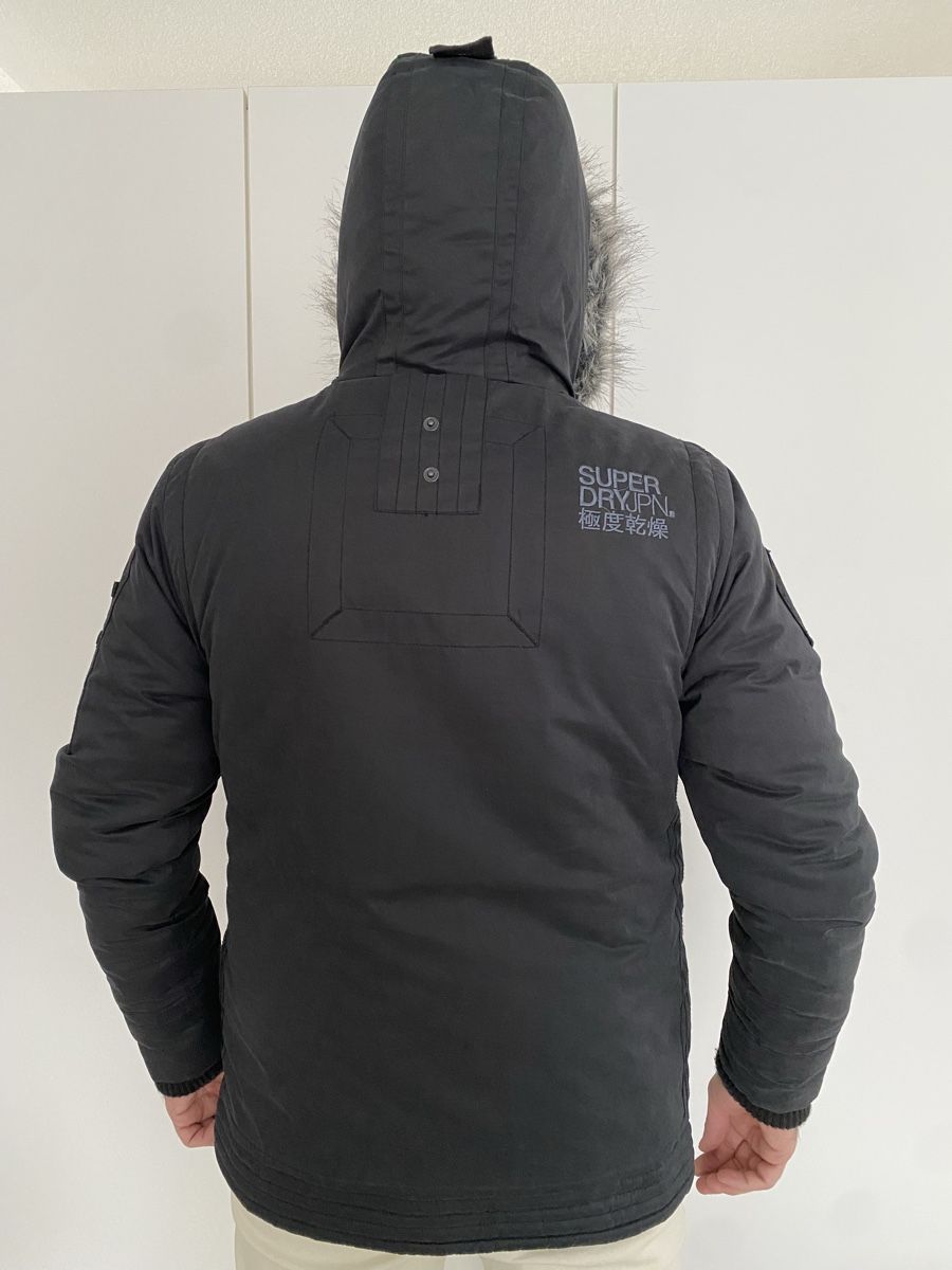 Superdry Giacche: Superdry Winterjacke L – Usato da Wetzikon ZH venduto da EAGLE_1981 1