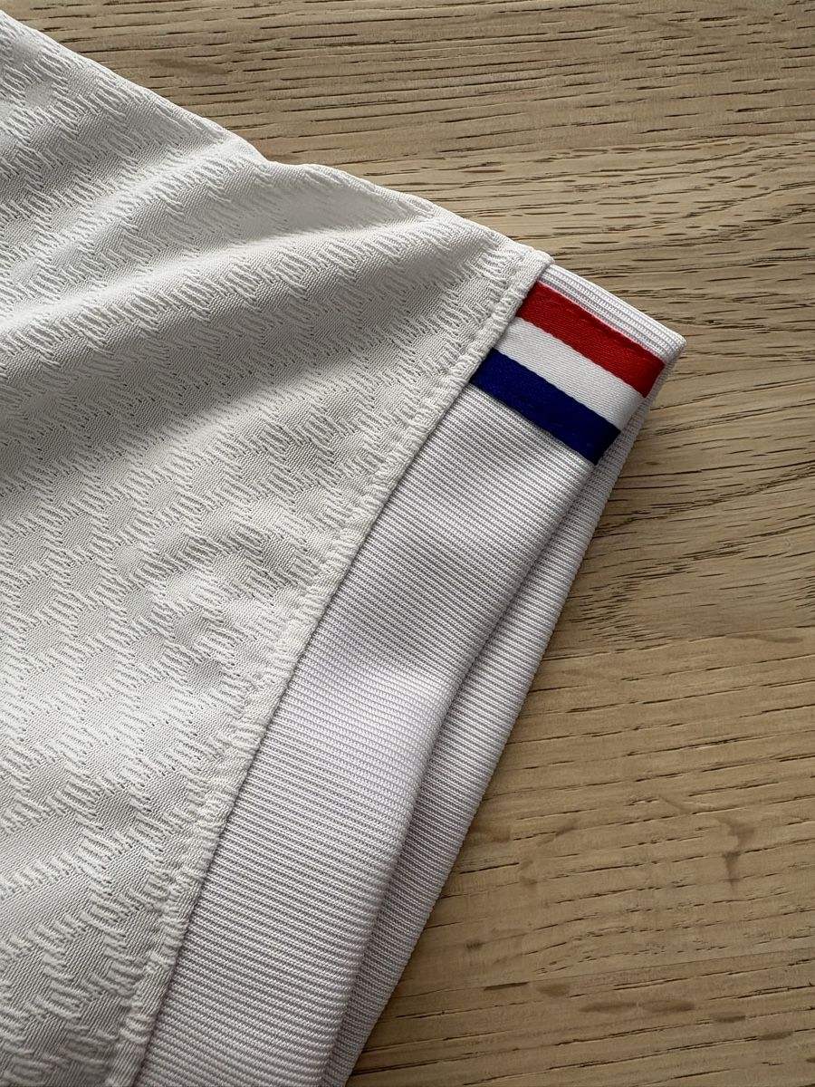 Nike Canottiere & Pantaloni: Paris Saint-Germain Trikot weiss Grösse M – Usato da Domat/Ems venduto da tim_lq6b 2