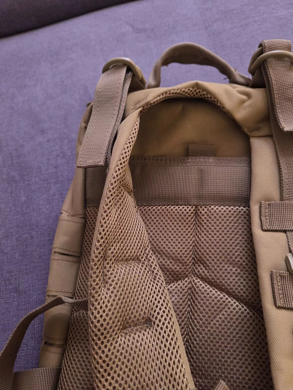 Zaini: Army Rucksack – Nuovo (secondo la descrizione) da Agarn venduto da loetsnic 5