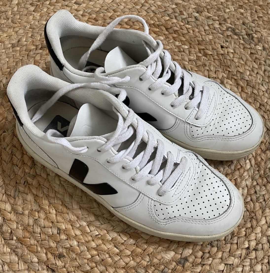 Veja Scarpe da donna: Veja V-10 - Grösse 38 – Usato da Frenkendorf venduto da Kompasskind