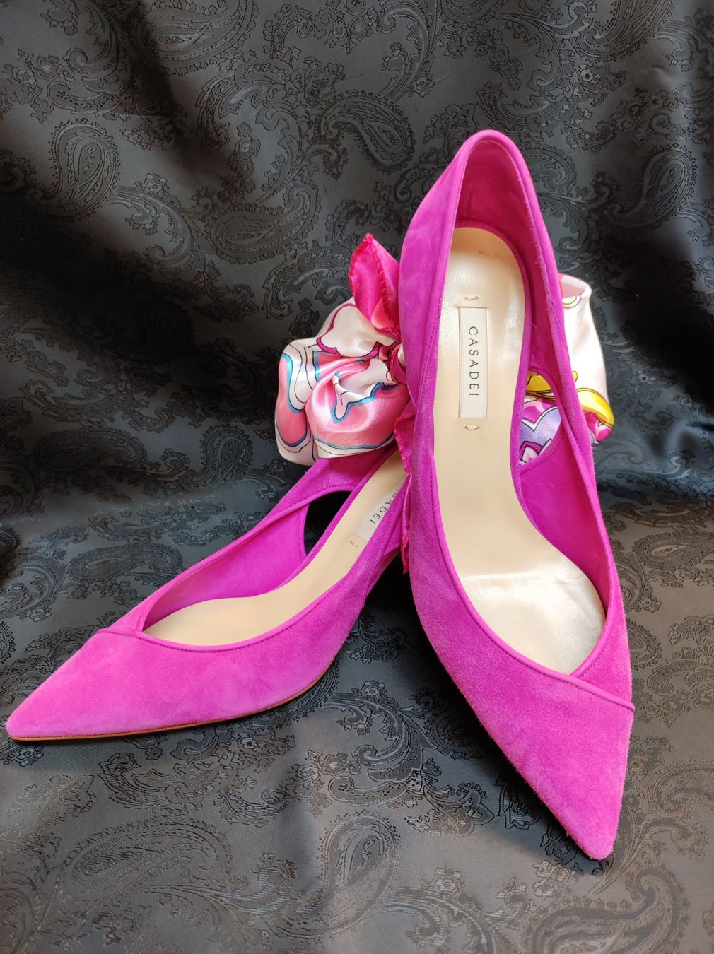 Casadei Scarpe da donna: Casadei Pums 38,5 Fuchsia echtes Wildleder – Nuovo (secondo la descrizione) da Rüfenach AG venduto da Nanisa777 2