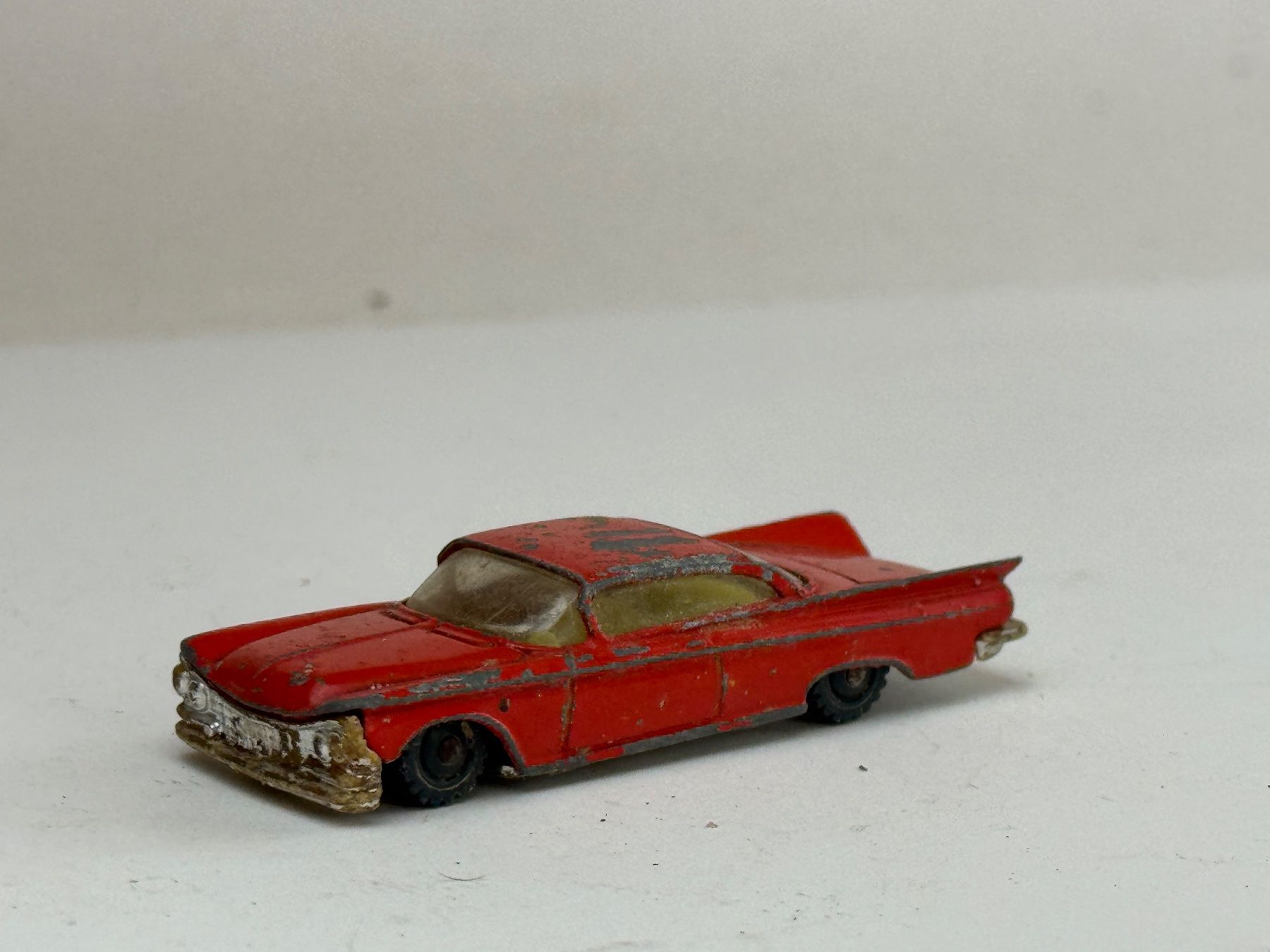 Modellini d'auto: GB5- Husky Buick Elektra rot – Usato da Elm venduto da Wikmtz