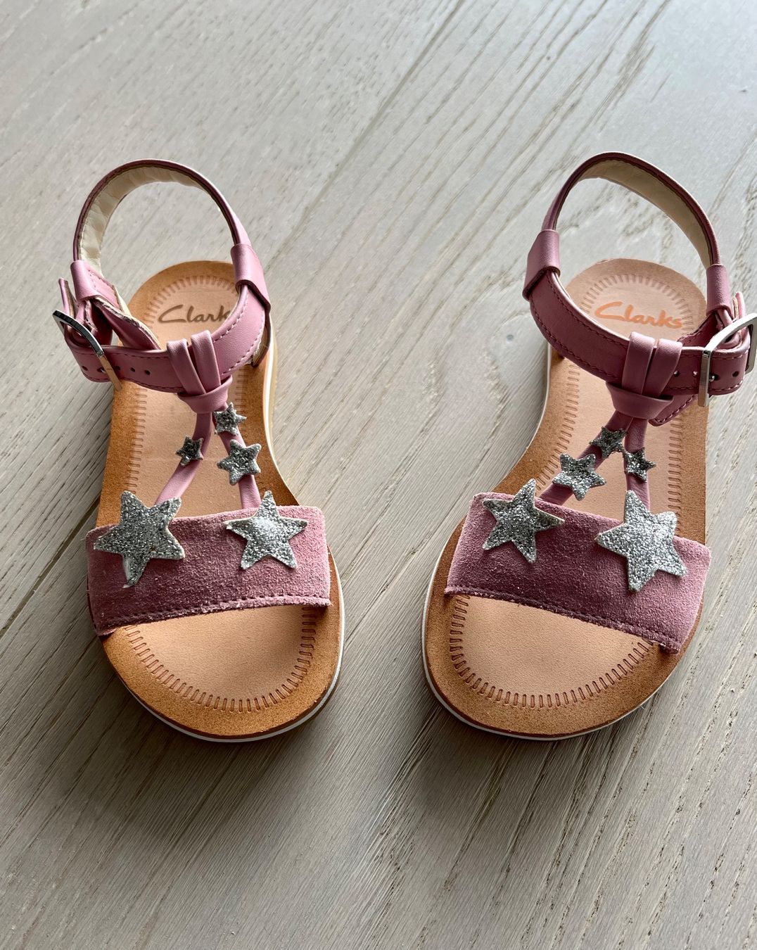 Clarks Scarpe per ragazze: Sandalen Clarks 28,5 – Nuovo e nell'imballaggio originale da Triesen venduto da DH1910 1
