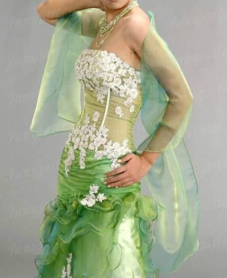 Vestiti: Wunderschönes Festkleid Gr. XS - grün – Usato da Grünen venduto da Coia 2