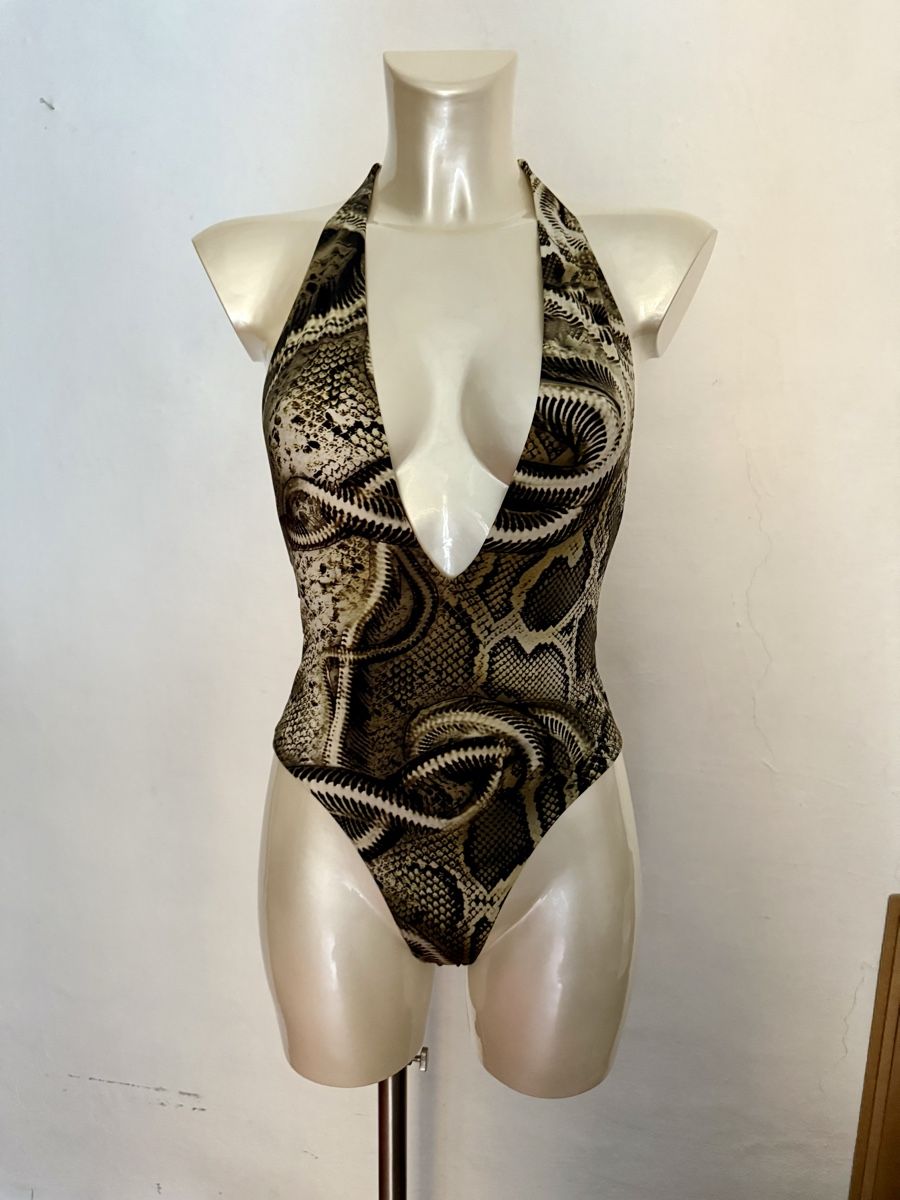 Completi & Tailleur: Parah suit new – Nuovo (secondo la descrizione) da Barna venduto da orbuyorcry