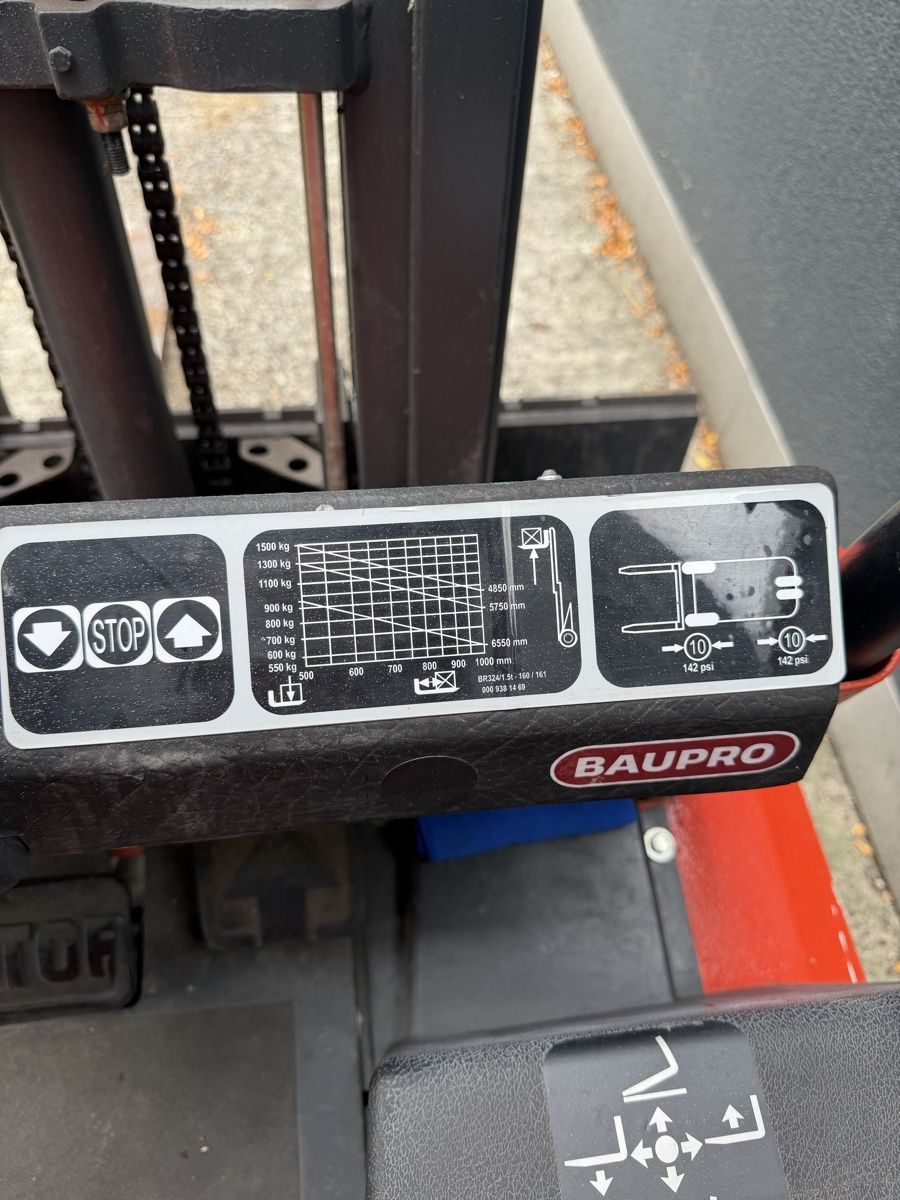 Linde Carrelli elevatori e a forche: Linde E15 Elektrostapler 1.5t inkl. Ladegerät – Usato da Windisch venduto da CharizArdi 3