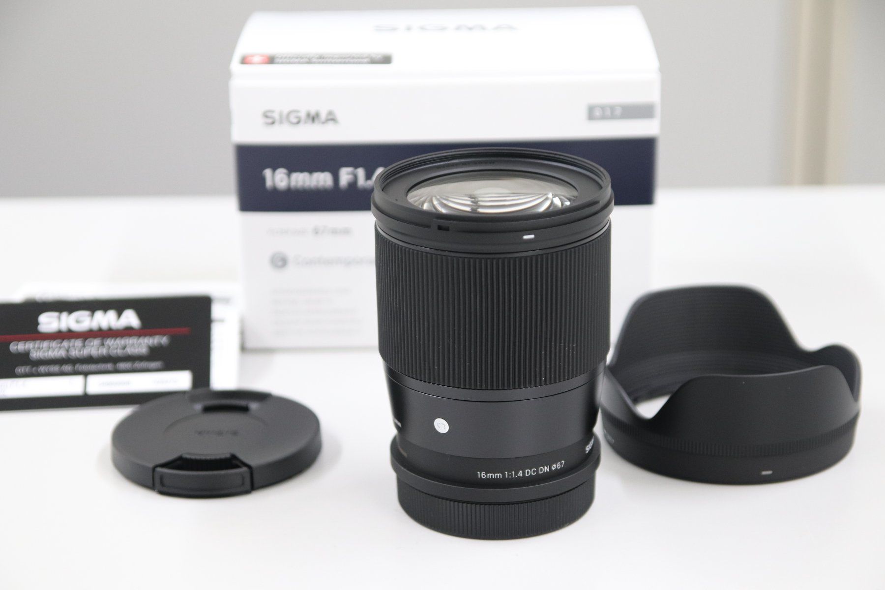 Sigma Objektive: Sigma 16mm 1.4 DC DN L-Mount / NEU – Neu und originalverpackt aus Zofingen von OWYSSAG